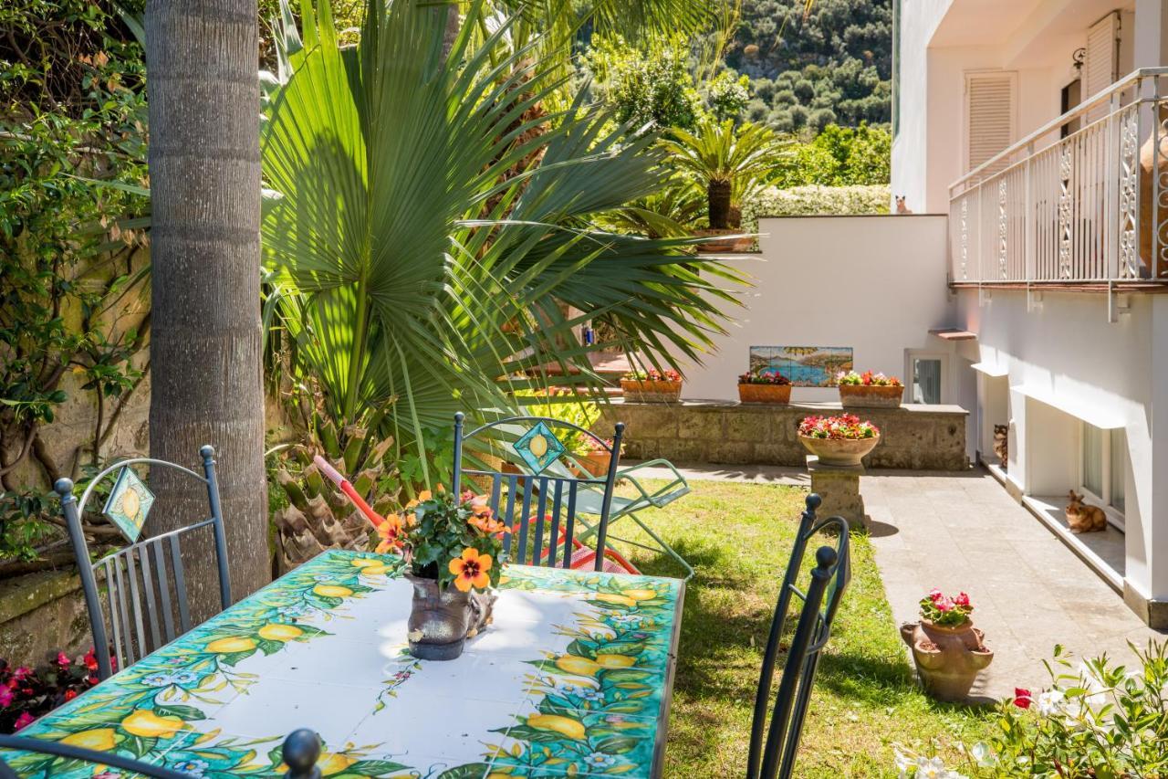 Bed and Breakfast Casa Beatrice Sorrent Exterior foto