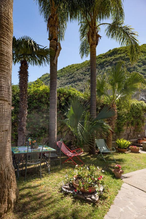 Bed and Breakfast Casa Beatrice Sorrent Exterior foto