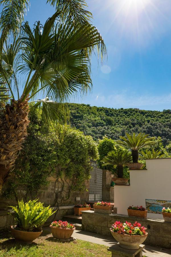 Bed and Breakfast Casa Beatrice Sorrent Exterior foto
