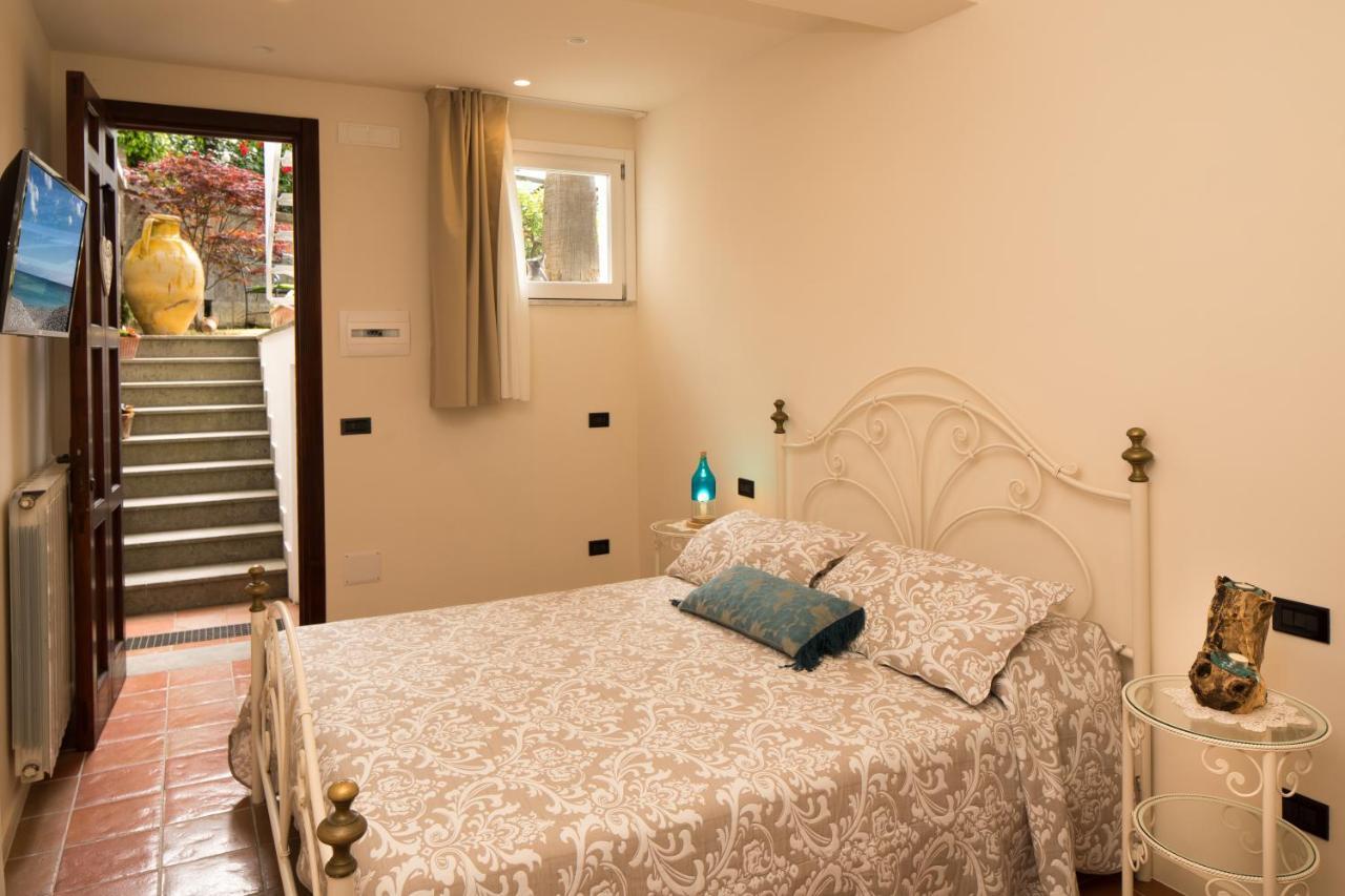 Bed and Breakfast Casa Beatrice Sorrent Exterior foto